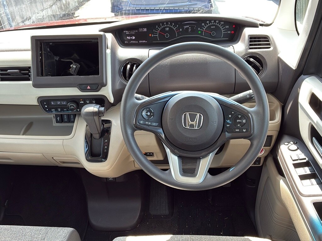 HONDA N-BOX
