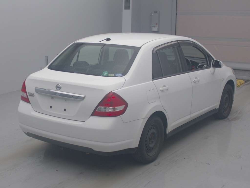 NISSAN TIIDA LATIO