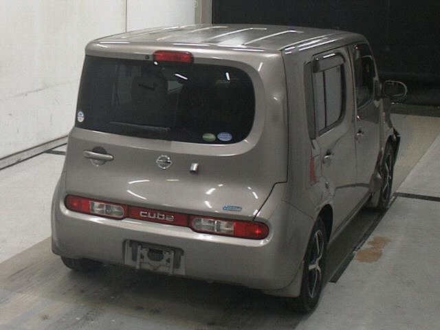 NISSAN CUBE