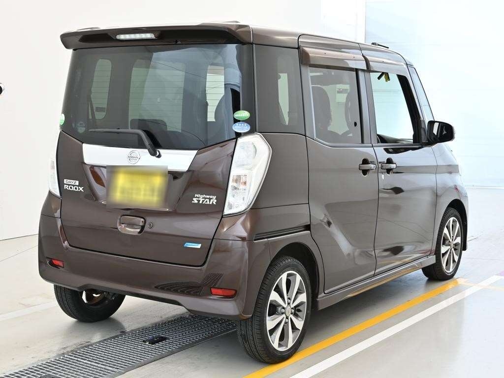 NISSAN DAYZ ROOX