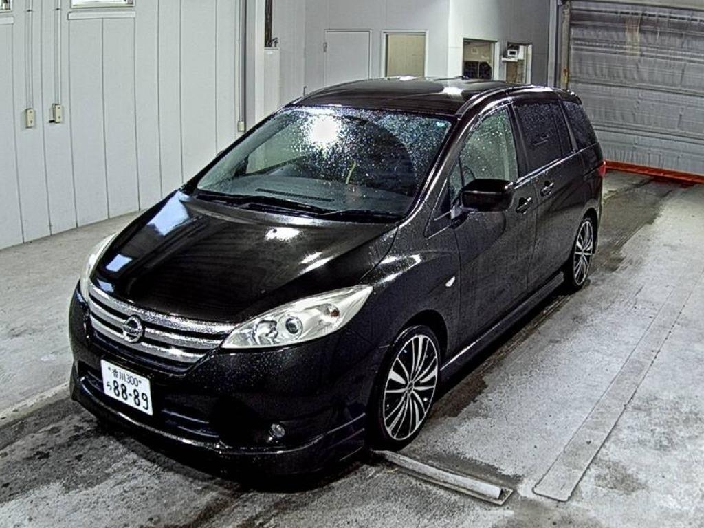 NISSAN LAFESTA