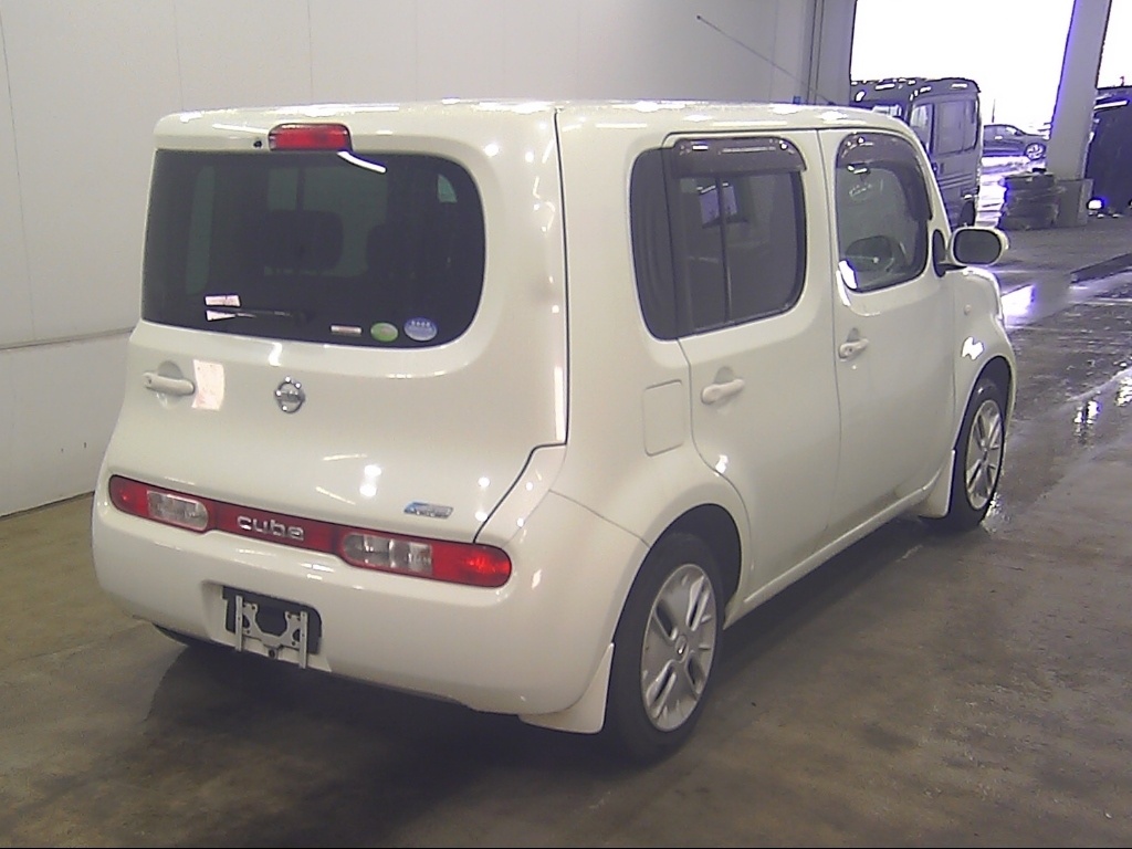 NISSAN CUBE