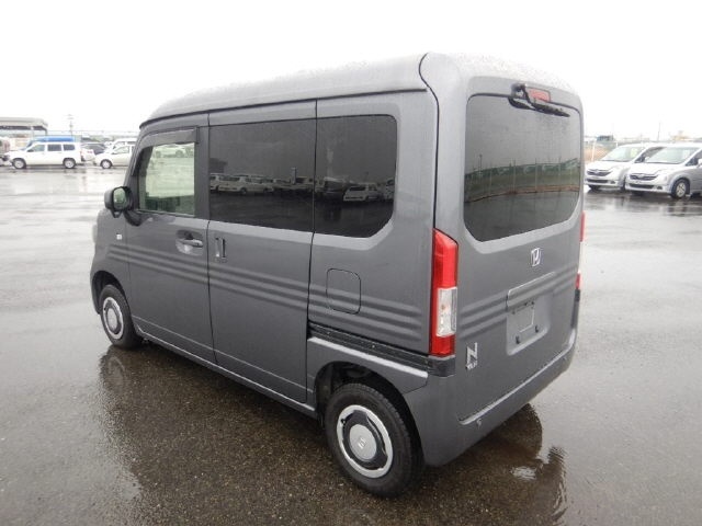 HONDA N-VAN