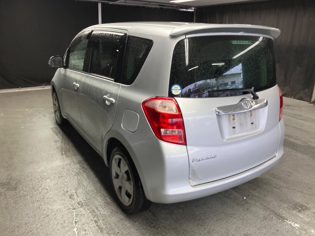 TOYOTA RACTIS