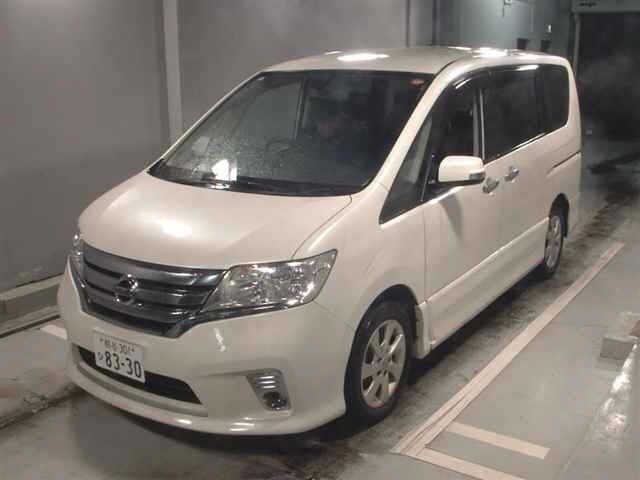 NISSAN SERENA