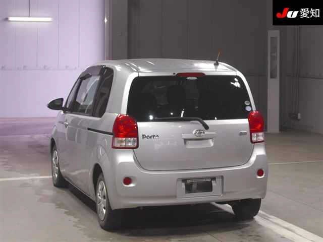 TOYOTA PORTE