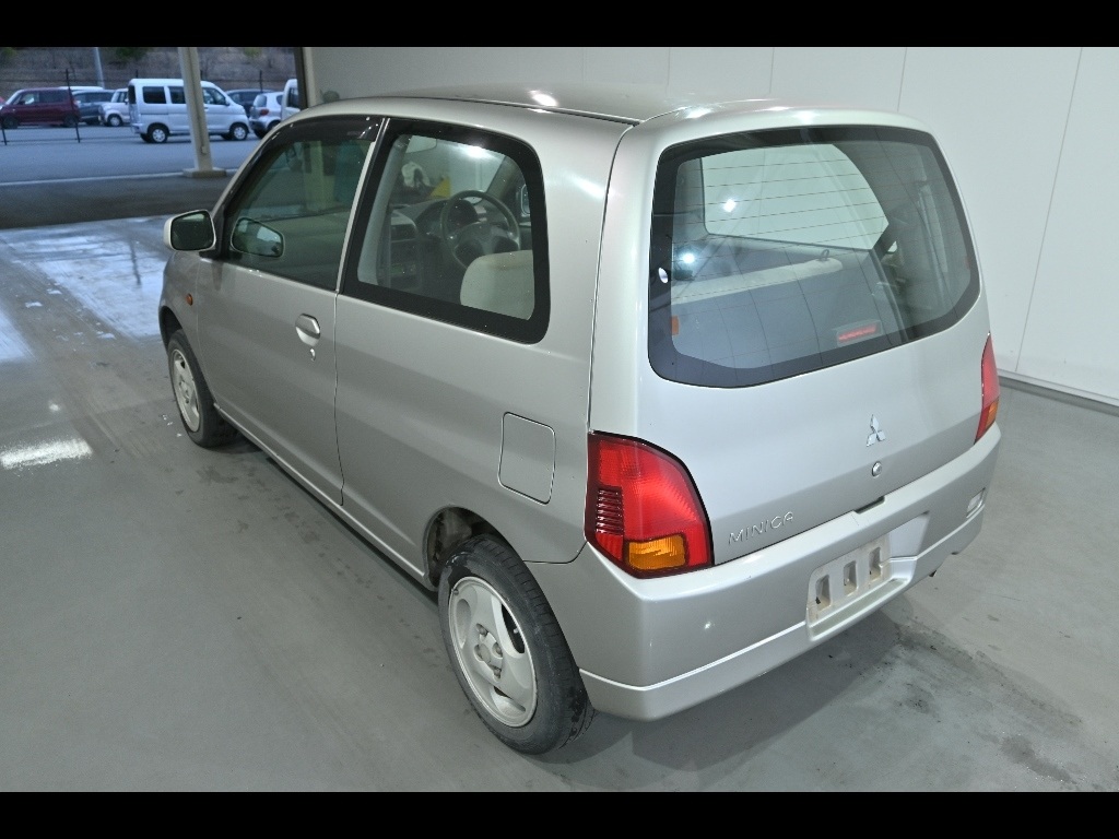 MITSUBISHI MINICA