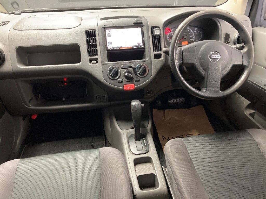 NISSAN AD