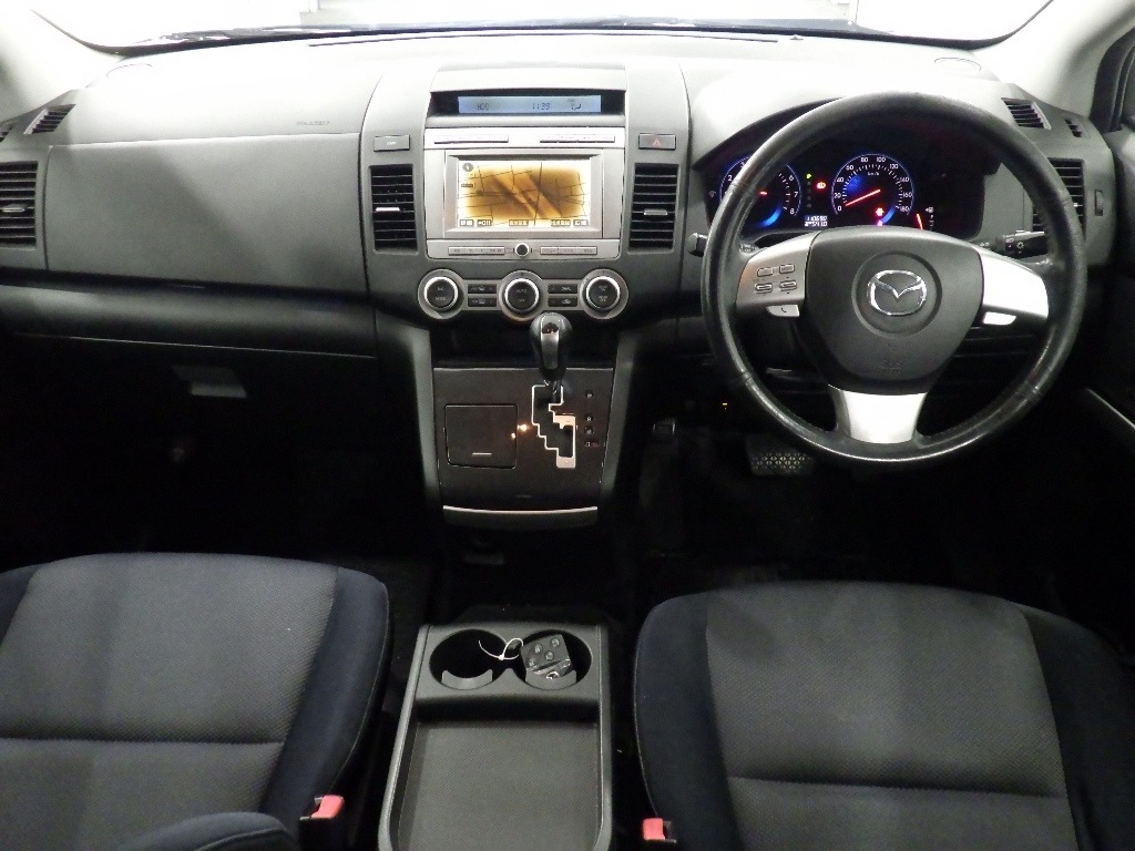 MAZDA MPV