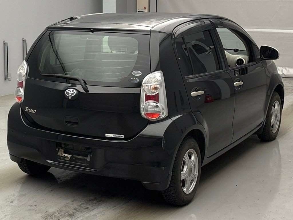 TOYOTA PASSO