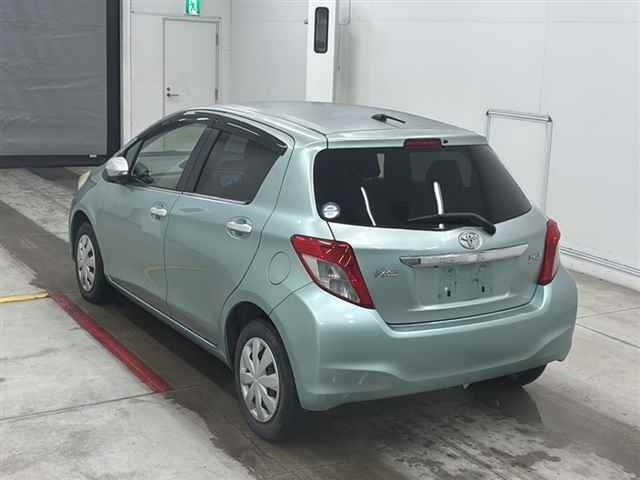 TOYOTA VITZ