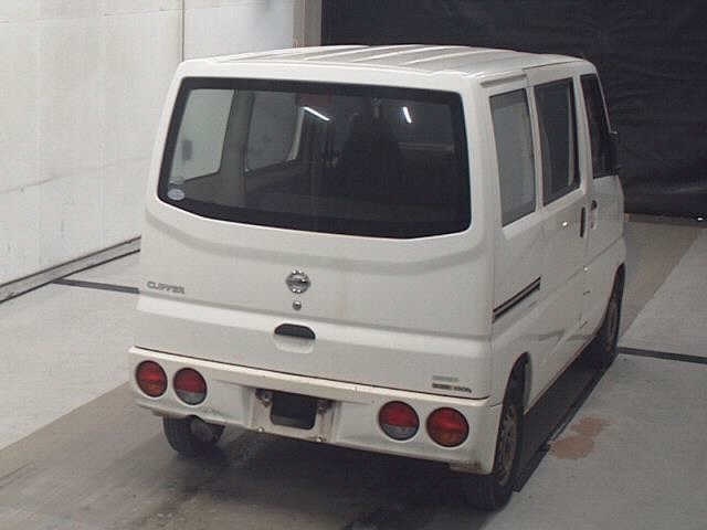 NISSAN CLIPPER