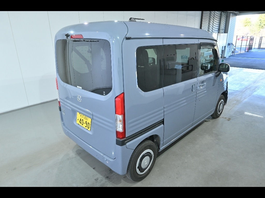 HONDA N-VAN