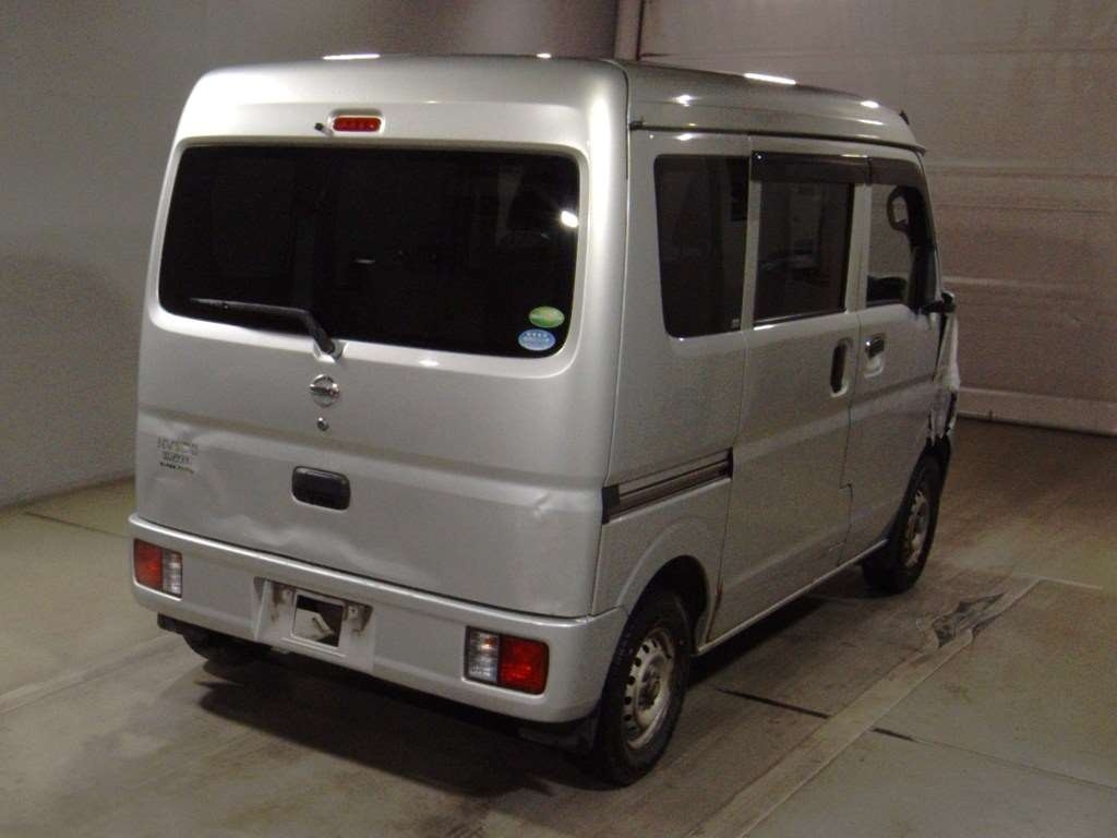 NISSAN NV100 CLIPPER
