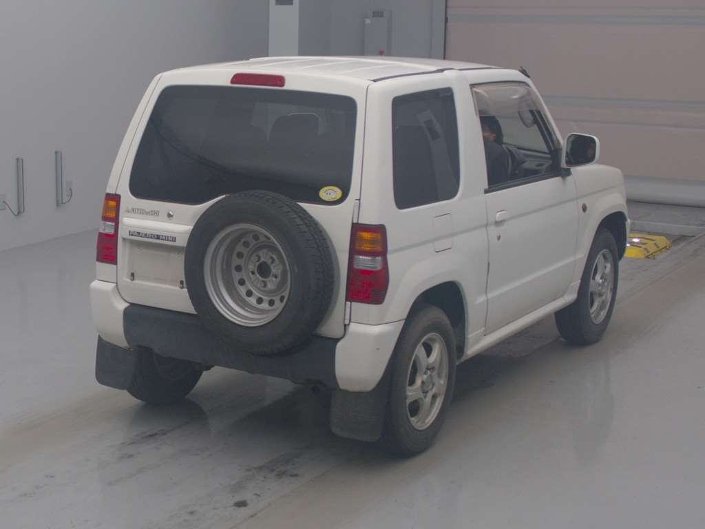 MITSUBISHI PAJERO MINI