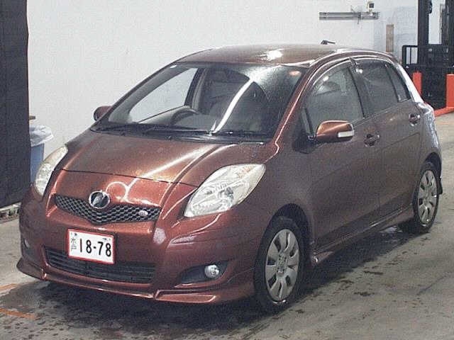 TOYOTA VITZ