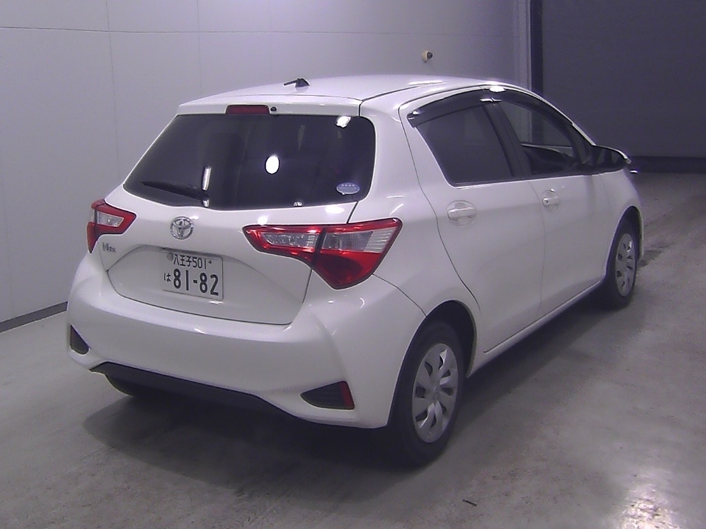 TOYOTA VITZ