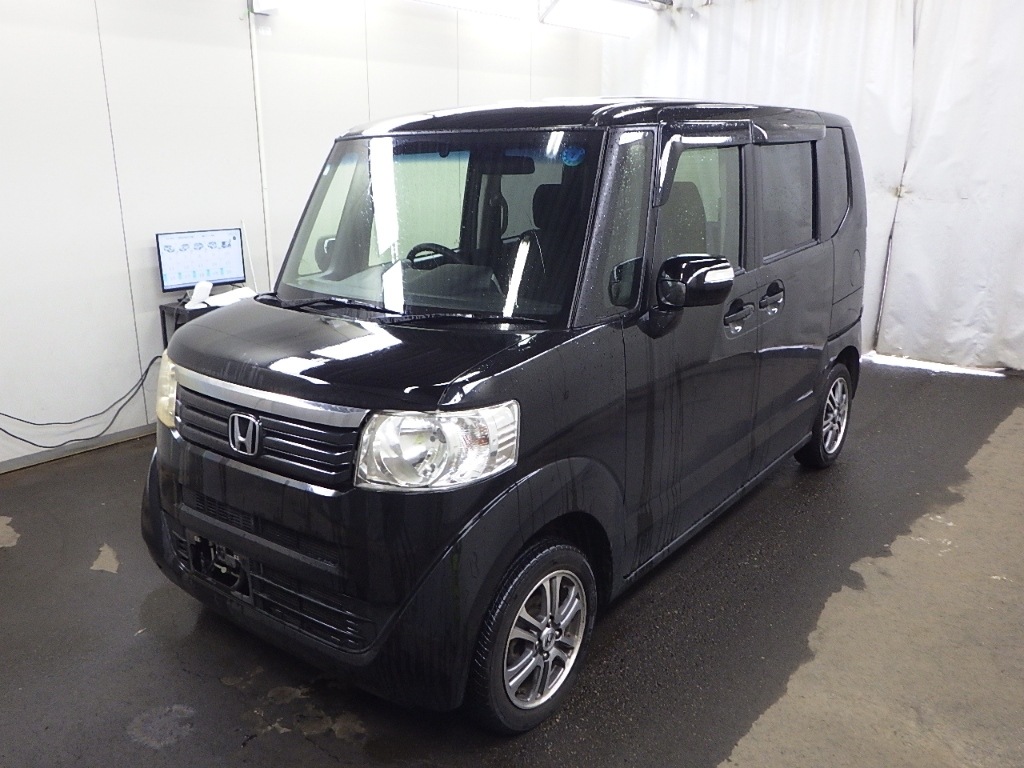 HONDA N-BOX