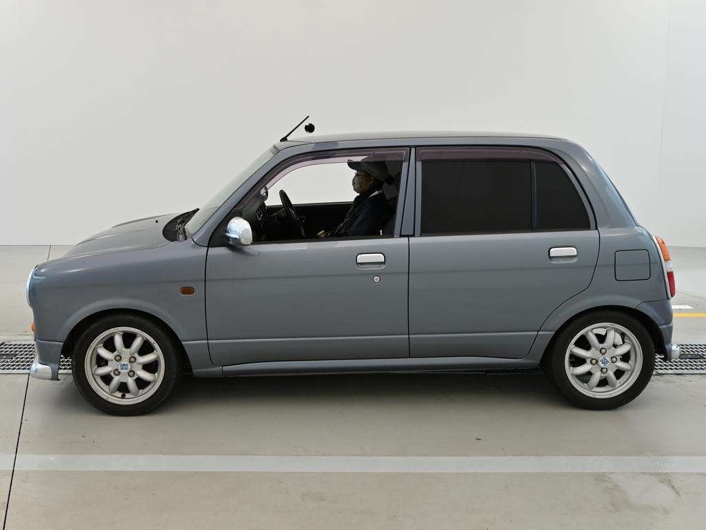 DAIHATSU MIRA GINO