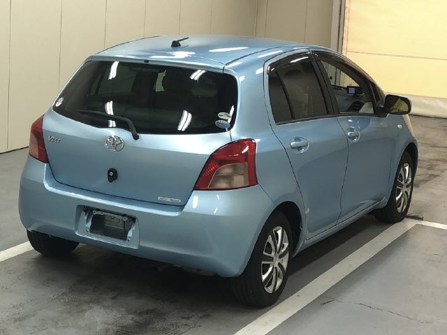TOYOTA VITZ