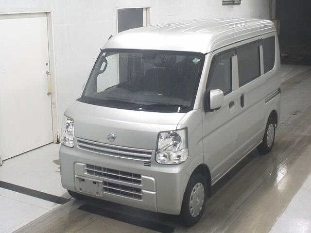 NISSAN NV100 CLIPPER