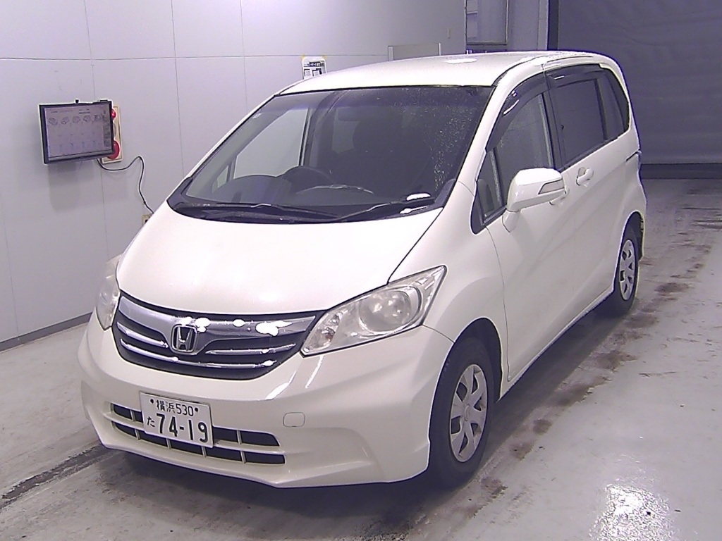 HONDA FREED