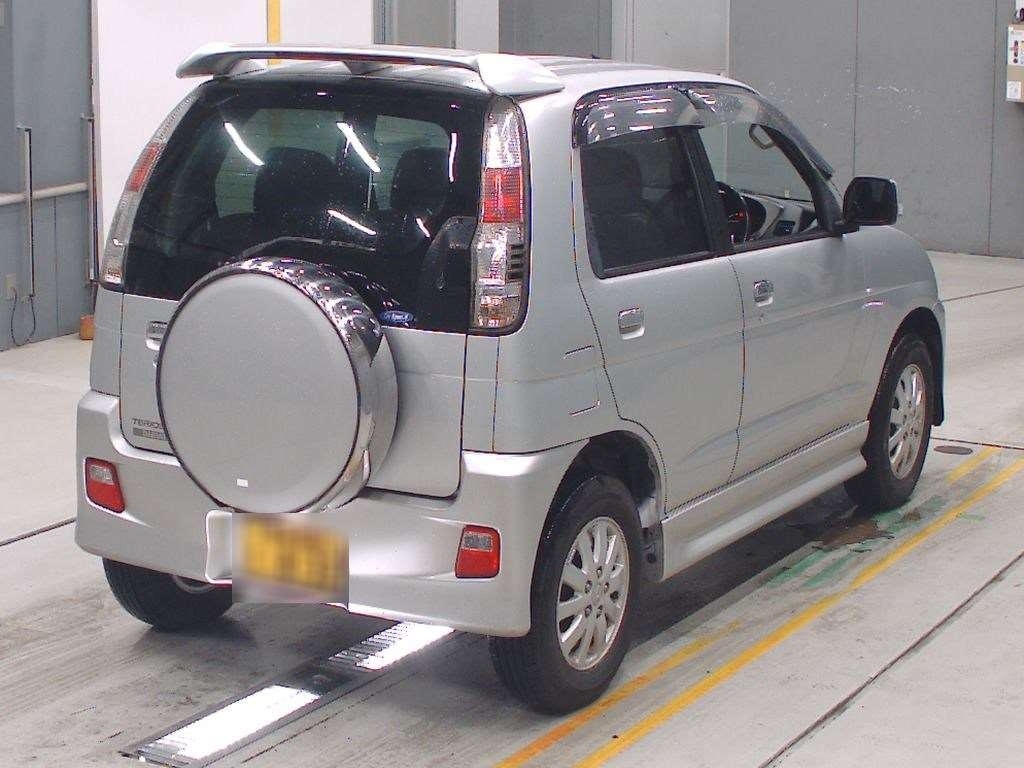 DAIHATSU TERIOS KID