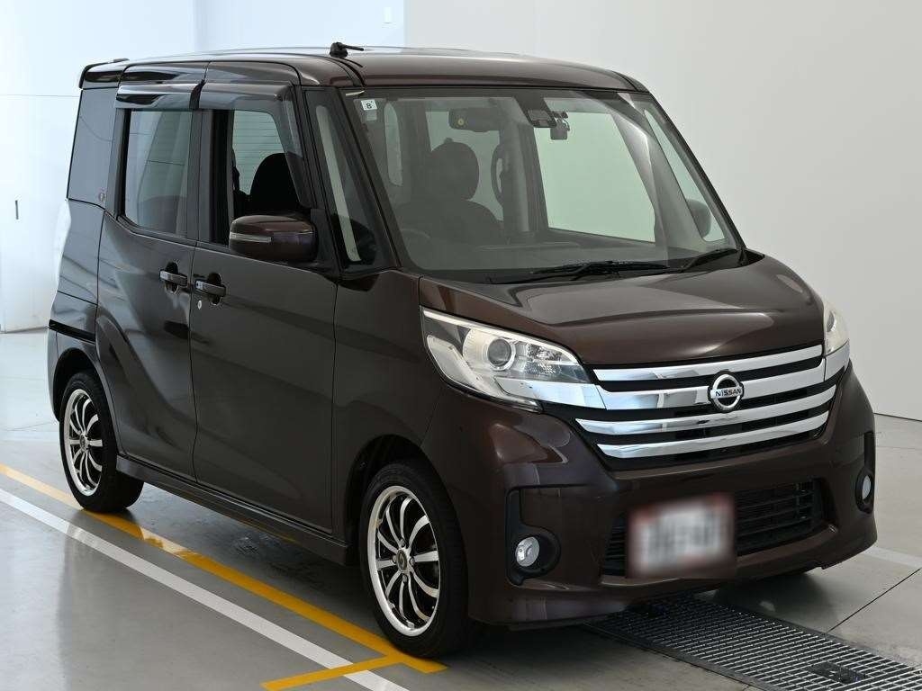 NISSAN DAYZ ROOX