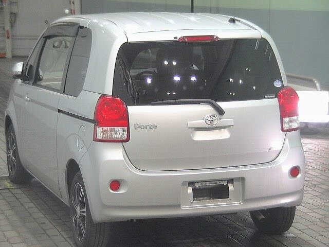 TOYOTA PORTE