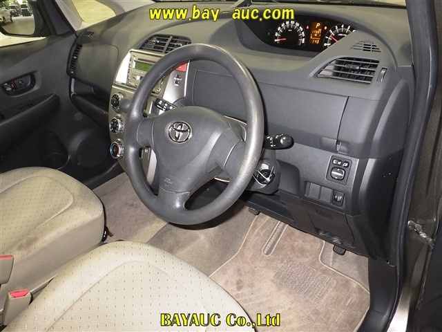 TOYOTA RACTIS