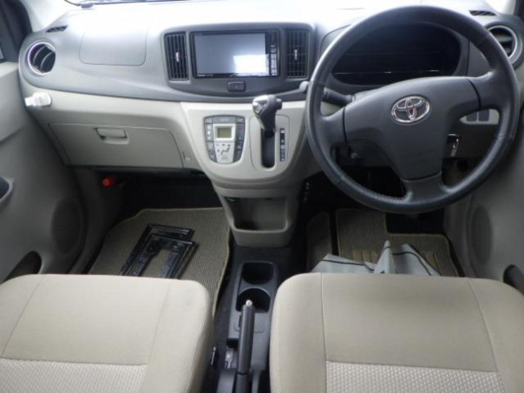 TOYOTA PIXIS EPOCH