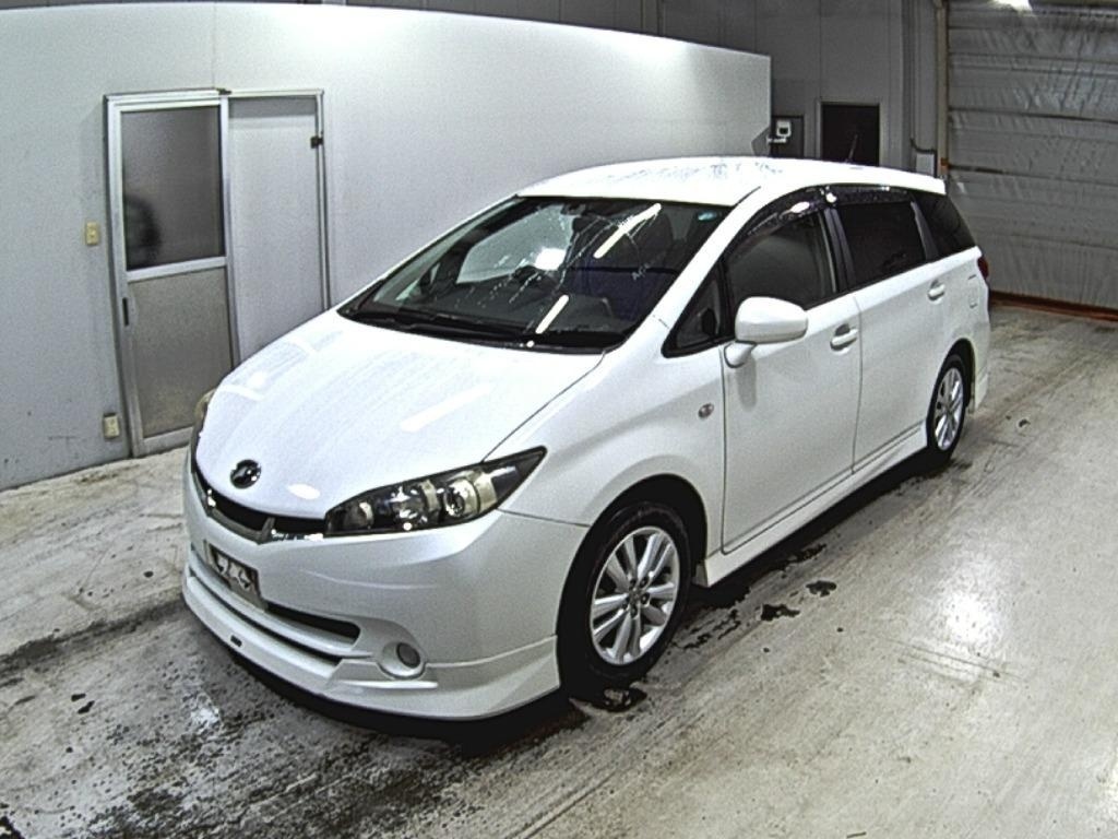 TOYOTA WISH