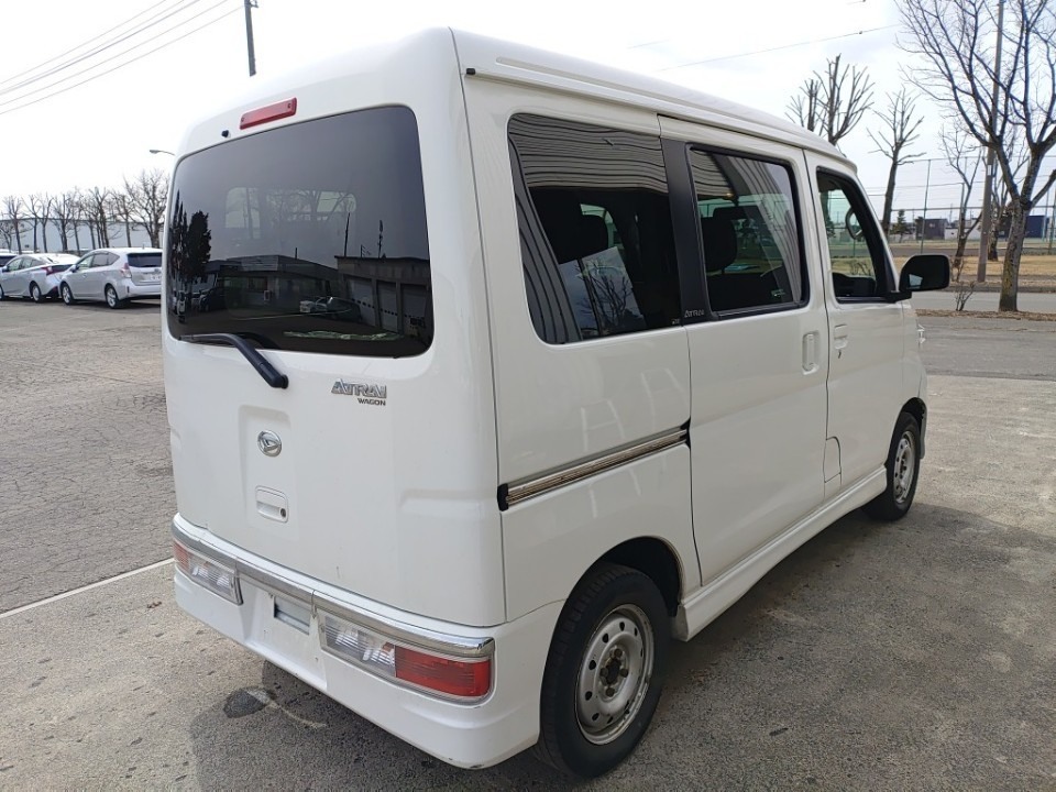 DAIHATSU ATRAI