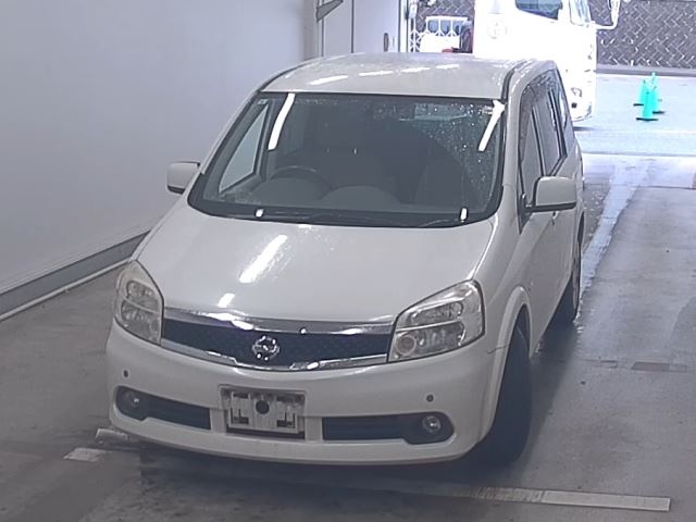 NISSAN LAFESTA