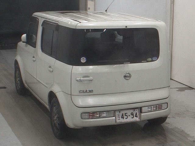 NISSAN CUBE
