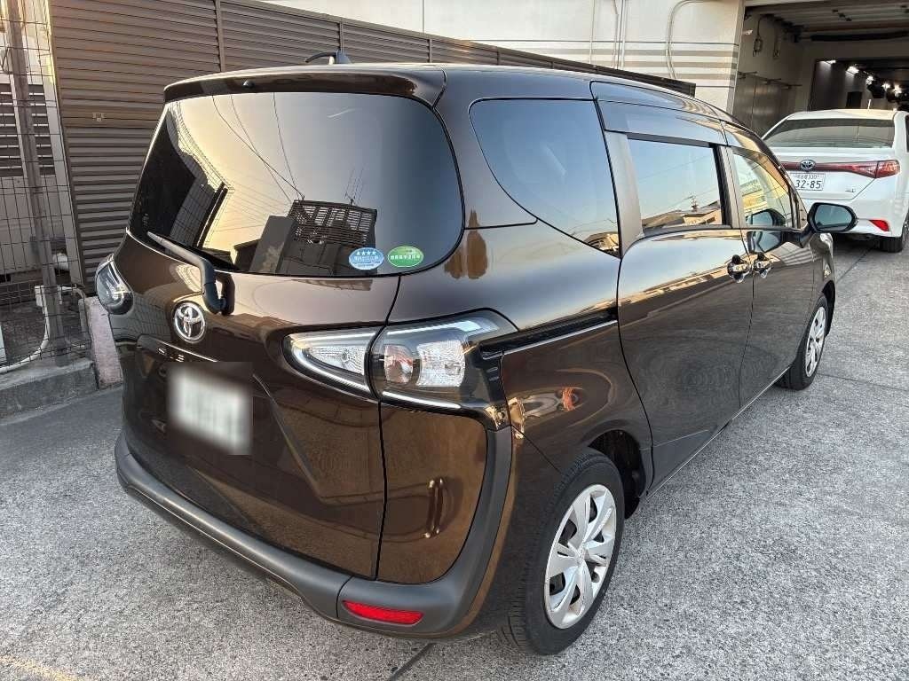TOYOTA SIENTA