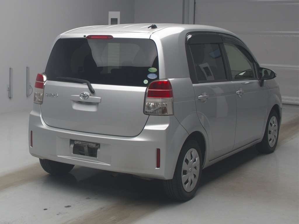TOYOTA SPADE