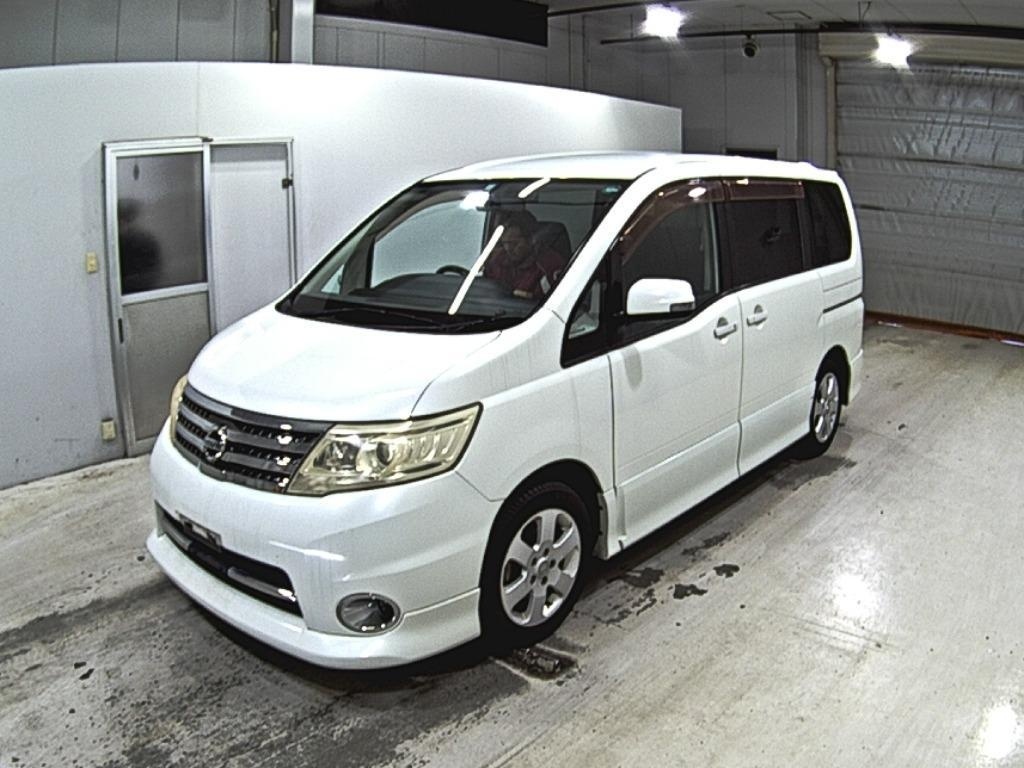 NISSAN SERENA
