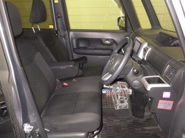 DAIHATSU WAKE