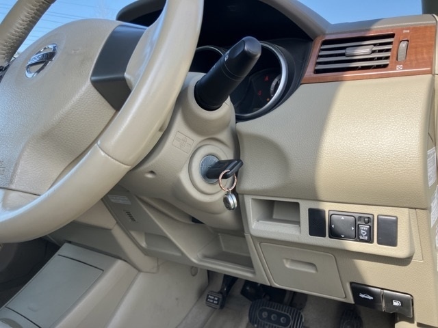 NISSAN TIIDA LATIO