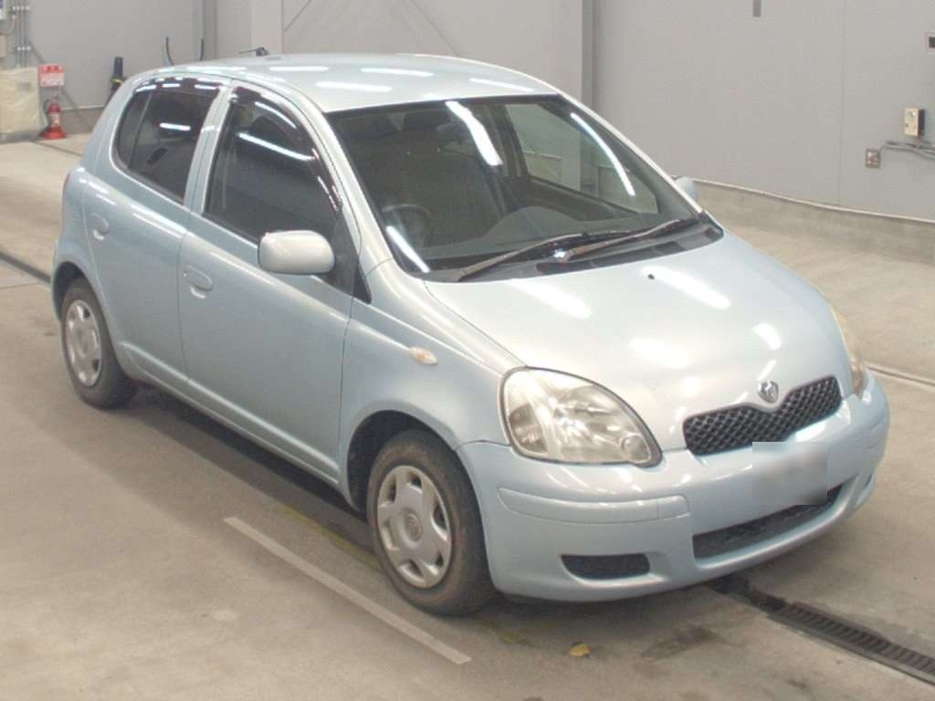 TOYOTA VITZ