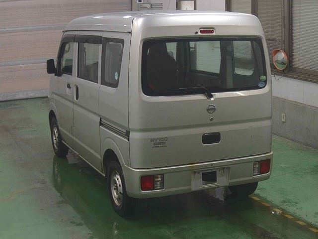 NISSAN NV100 CLIPPER