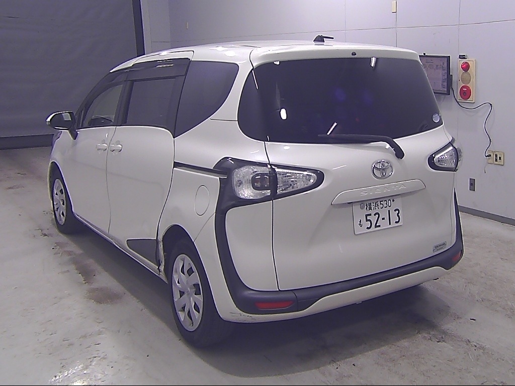 TOYOTA SIENTA