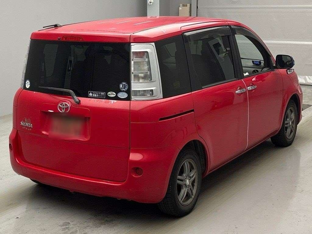 TOYOTA SIENTA