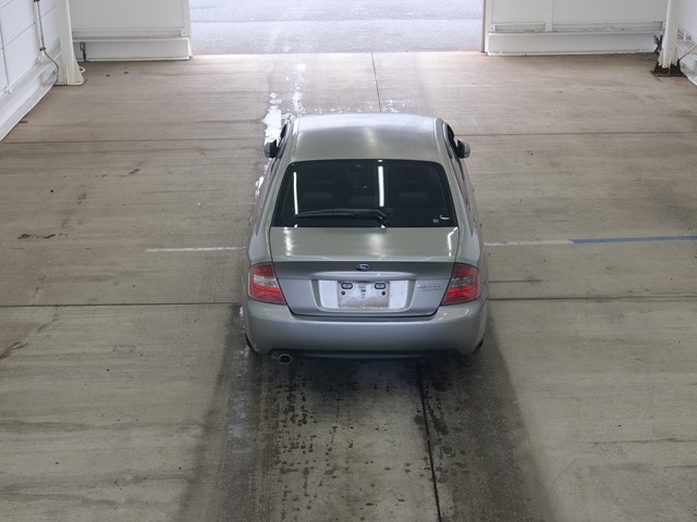 SUBARU LEGACY B4