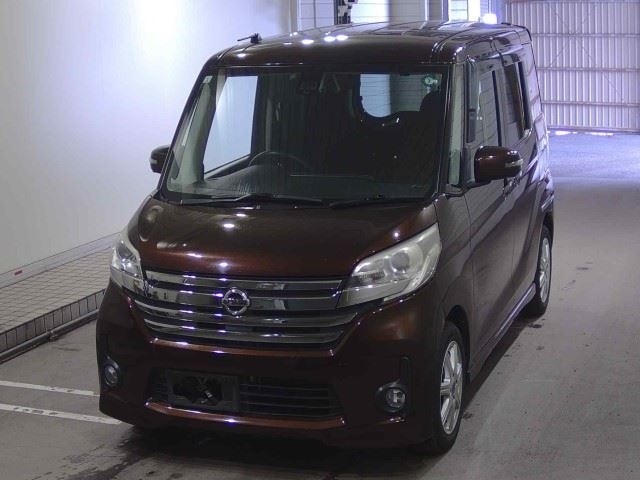 NISSAN DAYZ ROOX