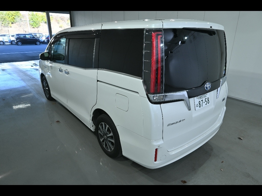 TOYOTA ESQUIRE