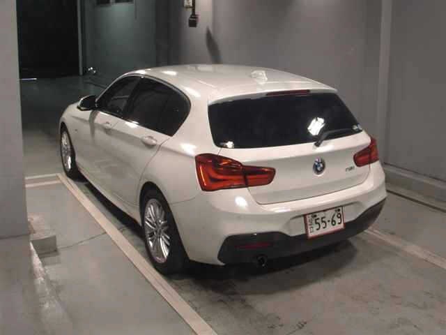 BMW 1-SERIES