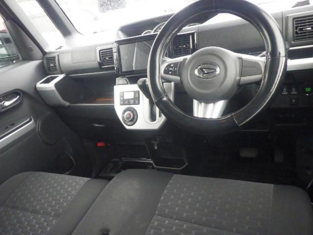 DAIHATSU WAKE
