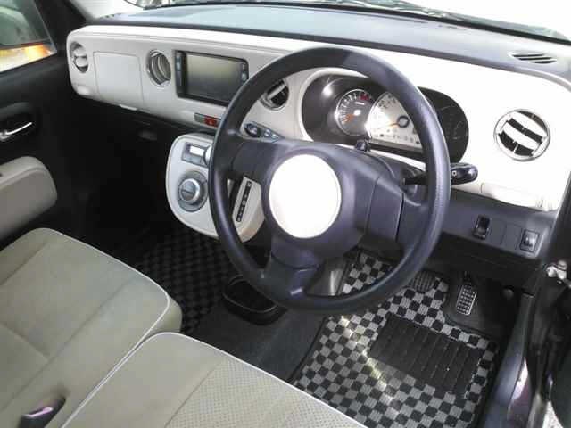 DAIHATSU MIRA COCOA